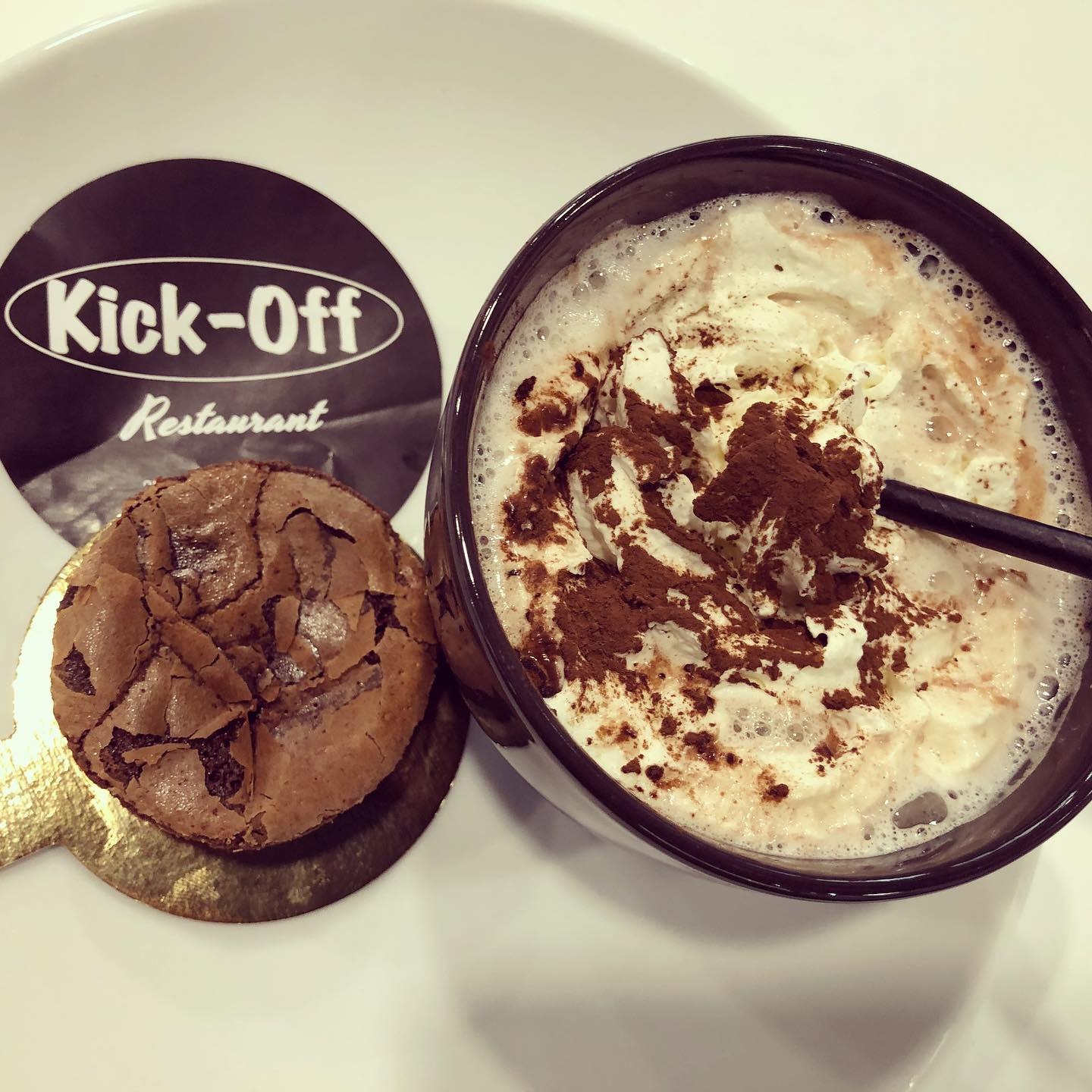 imgi_15_70411874_192426145260613_1793884800428519083_n